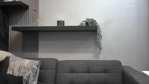 Lexi Longg online show from April 24, 1:24 pm