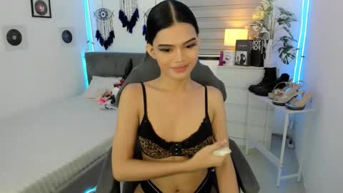 tstoni_talks online show from January 11, 9:48 am