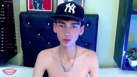 ttimy online show from February 26, 11:09 pm