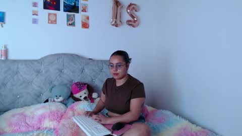 Tuli Aily online show from February 19, 6:40 pm