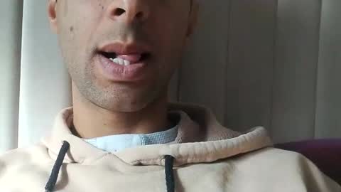 TunisienSexyGuy online show from December 29, 11:29 am