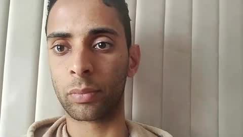 TunisienSexyGuy online show from February 11, 11:42 am