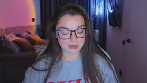 Snapshot of tutti_frutti_ chatting on October 4, 9:01 pm Ariana online show from October 4, 9:01 pm