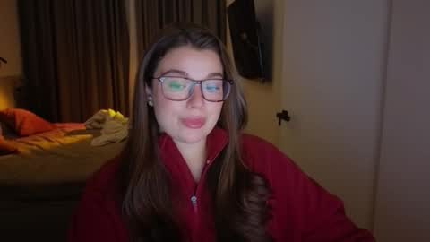 Ariana online show from November 7, 6:54 pm