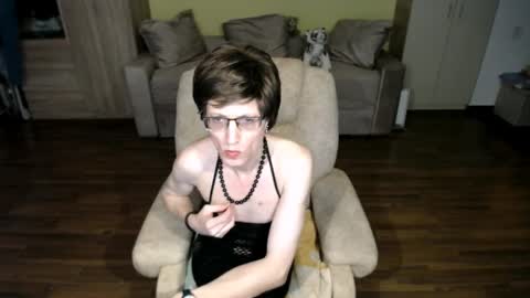 Clementine online show from April 2, 1:51 pm