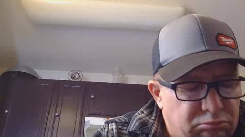 Tweeter74 online show from December 5, 11:56 pm