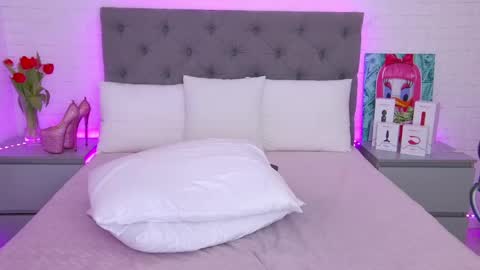 Hallie online show from March 8, 4:34 am