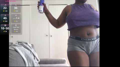 Twerking Temptress online show from June 16, 10:30 am