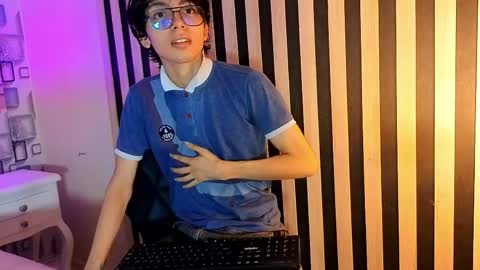 Sebastin online show from May 22, 12:12 pm