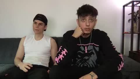 Derrick online show from November 30, 7:10 pm