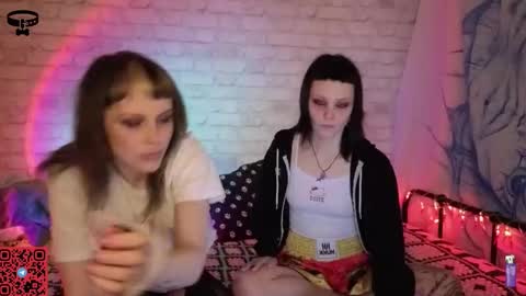 Sin and Skin online show from February 6, 6:32 pm