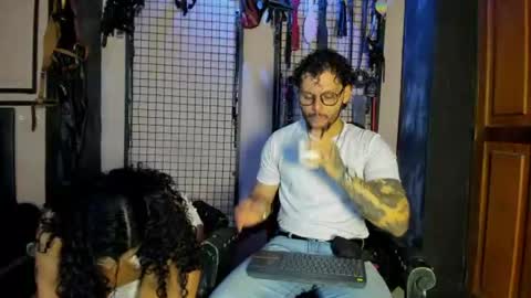 Clio  Tadeo online show from July 14, 5:12 am