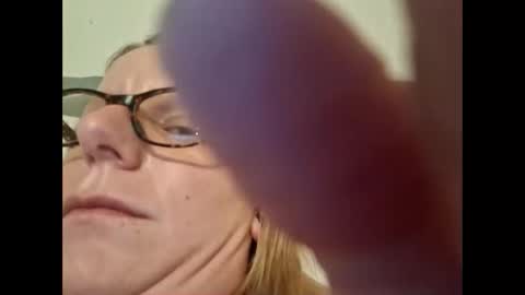 twistedcpl1213 online show from December 19, 11:17 am