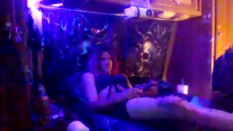 Tintilizing Excitement online show from November 5, 9:00 am