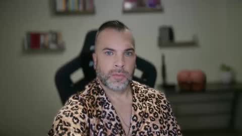 TylerDavid online show from April 13, 6:23 pm