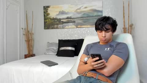 Snapshot of tyler_durtenn chatting on September 21, 3:21 am Tyler online show from September 21, 3:21 am