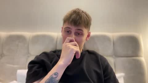 Snapshot of tyler_garrner chatting on September 19, 12:26 am tyler_garrner online show from September 19, 12:26 am