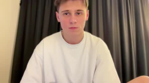 Snapshot of tyler_garrner chatting on October 1, 3:55 pm tyler_garrner online show from October 1, 3:55 pm