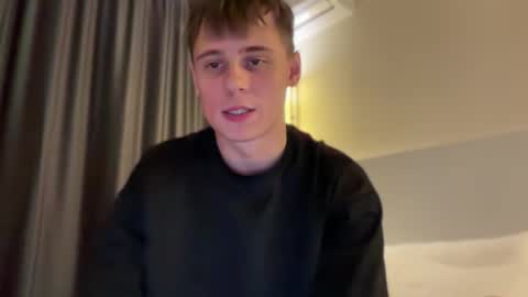 Snapshot of tyler_garrner chatting on October 9, 6:35 pm tyler_garrner online show from October 9, 6:35 pm