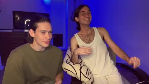 Tyler and Chris online show from October 4, 7:55 pm