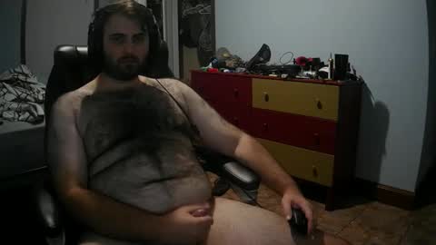 tylercoc6499 online show from May 4, 7:37 am