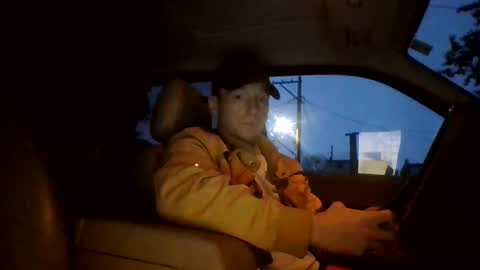 tylerdurden06 online show from May 1, 12:26 am