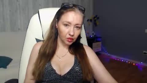 tyramories online show from October 29, 11:45 am