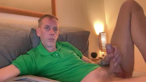 Snapshot of tyronev70 chatting on October 4, 12:03 pm Ty online show from October 4, 12:03 pm