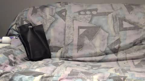 Helena and Tyson online show from March 7, 5:07 am