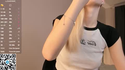 Christine 3 Next broadcast tomorrow at 2100 GMT 5 online show from October 22, 6:42 pm