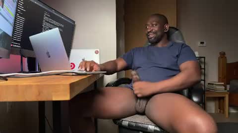 UKchocolate- FREE OFlinks in bio - online show from July 27, 8:28 pm