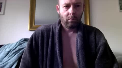 Snapshot of ukmatty3 chatting on October 5, 9:29 am ukmatty3 online show from October 5, 9:29 am