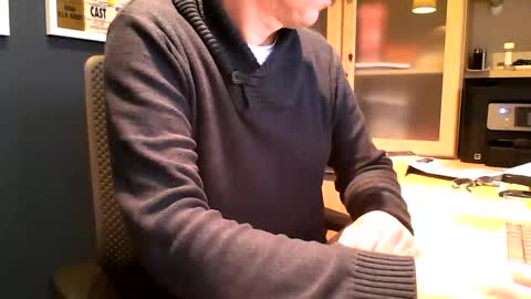 mark online show from November 14, 10:28 am