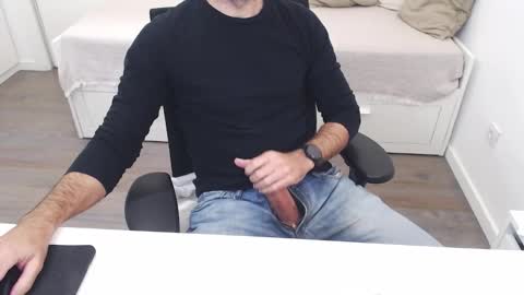 Ulep online show from November 18, 10:51 am