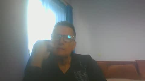 ulmeni4 online show from October 28, 10:27 am