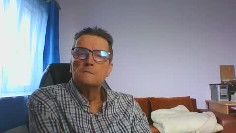 ulmeni7 online show from November 28, 9:16 am