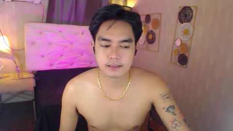 Alex online show from November 23, 4:49 pm