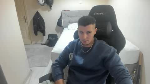 hi im mike tyson -  online show from October 26, 9:03 pm