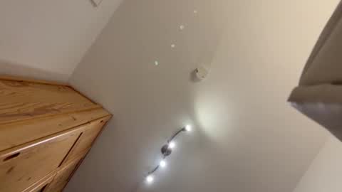 Umberto2015 online show from December 10, 8:30 am