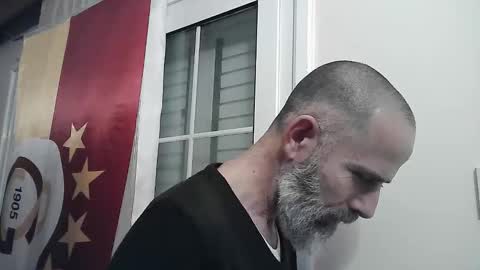 Umutlu003 online show from April 4, 1:23 am