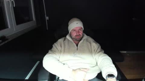 Uncle Bear online show from March 26, 9:31 pm