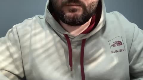 Snapshot of uncutdude321 chatting on February 11, 11:31 am uncutdude321 online show from February 11, 11:31 am