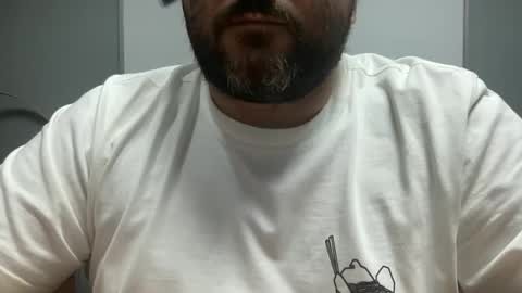 Snapshot of uncutdude321 chatting on September 23, 1:38 pm uncutdude321 online show from September 23, 1:38 pm