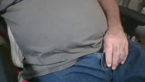 uncutmike7x5 online show from December 4, 8:19 pm