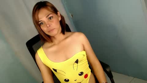 Snapshot of unknown_trans18 chatting on February 26, 5:57 am unknown_trans18 online show from February 26, 5:57 am