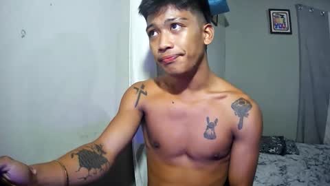 ur_asianpinoy online show from November 3, 7:04 pm