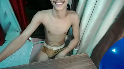 ur_boy_bryan online show from April 8, 6:55 pm