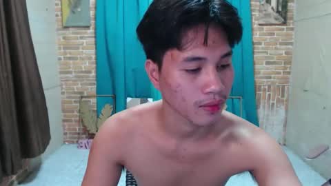 ur_boy_mark online show from November 5, 9:22 am