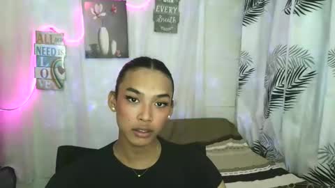 ur_dazzlingmorenaxx online show from June 7, 2:39 am