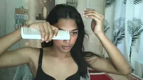 ur_dazzlingmorenaxx online show from March 9, 3:22 am